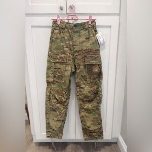 Unisex camo cargo pants
